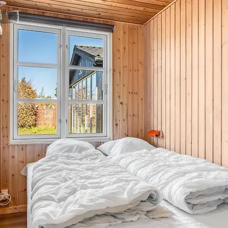 Feriehus Yaris - From The Sea By Interhome Hals